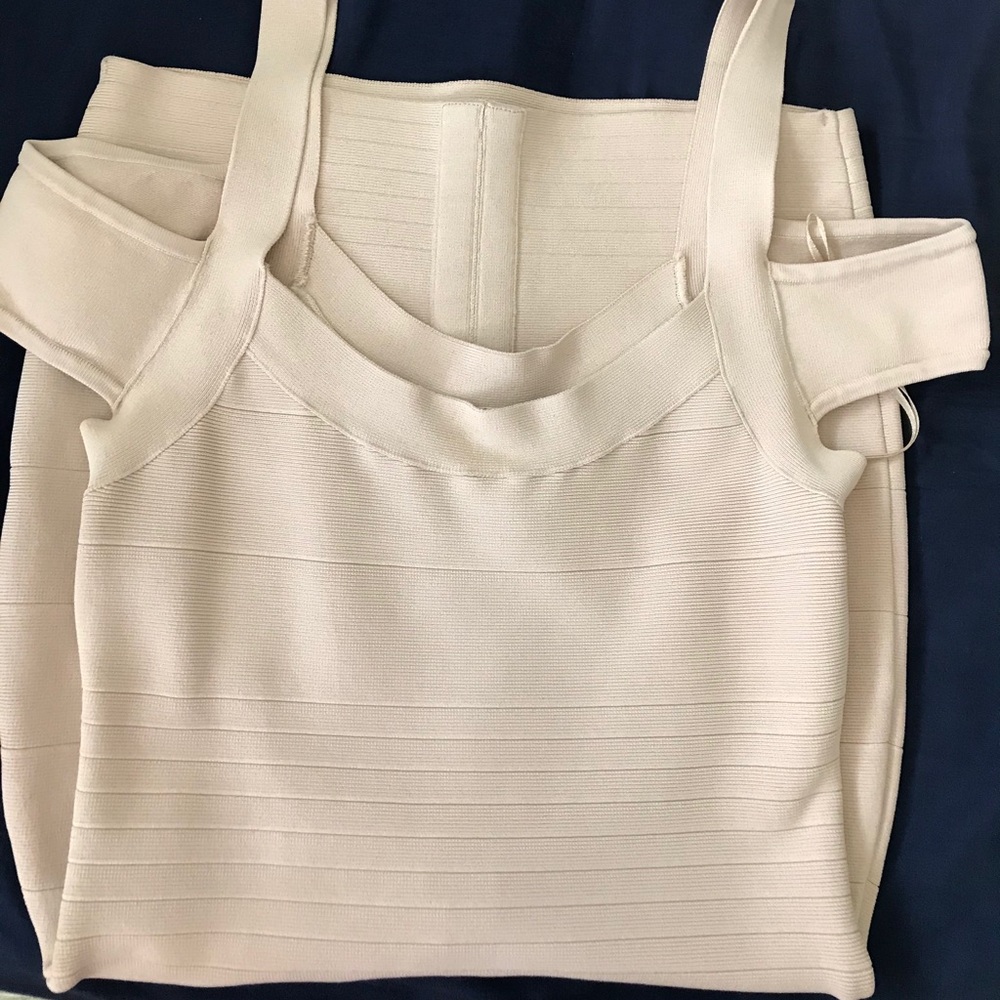 FINAL PRICE! GUESS Dress